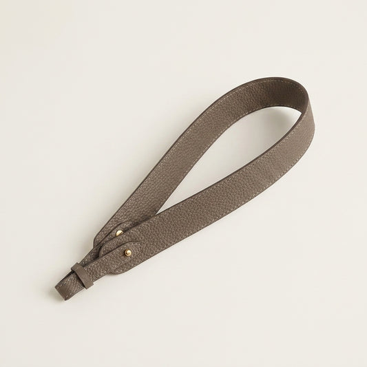 Wren genuine leather Picotin strap in Etoupe, gold hardware – MonBebe