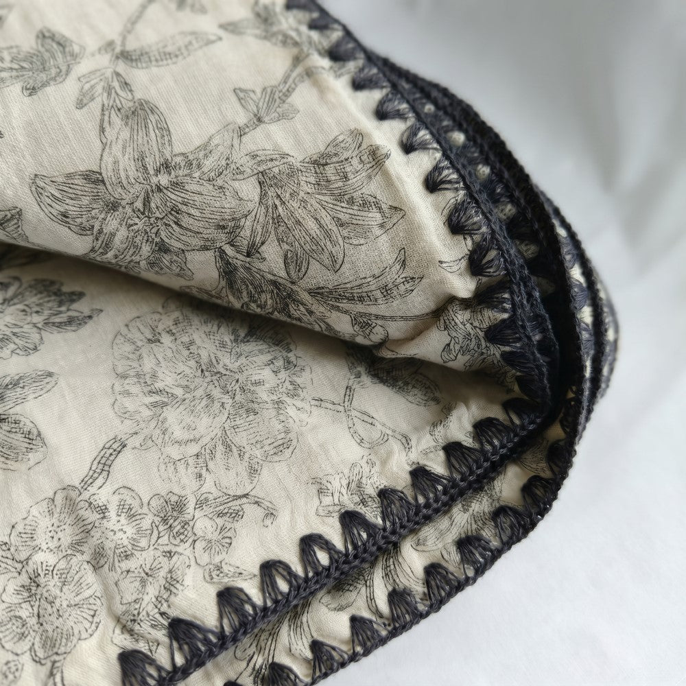 Black scalloped border detail on Cloud cotton muslin blanket Secret Garden — MonBebe Singapore