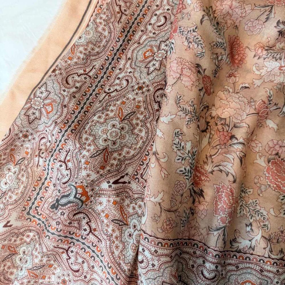 Close-up Fiora lightweight wool scarf with paisley and floral print — MonBebe Singapore