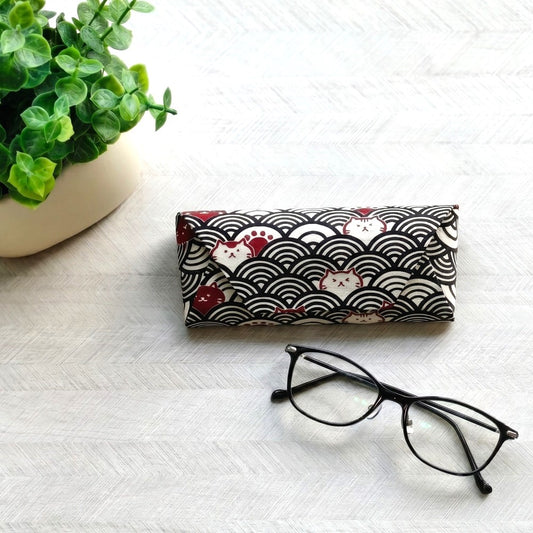 Nami Japanese wave cat glasses case in Black Wave — black seigaiha print, MonBebe Singapore